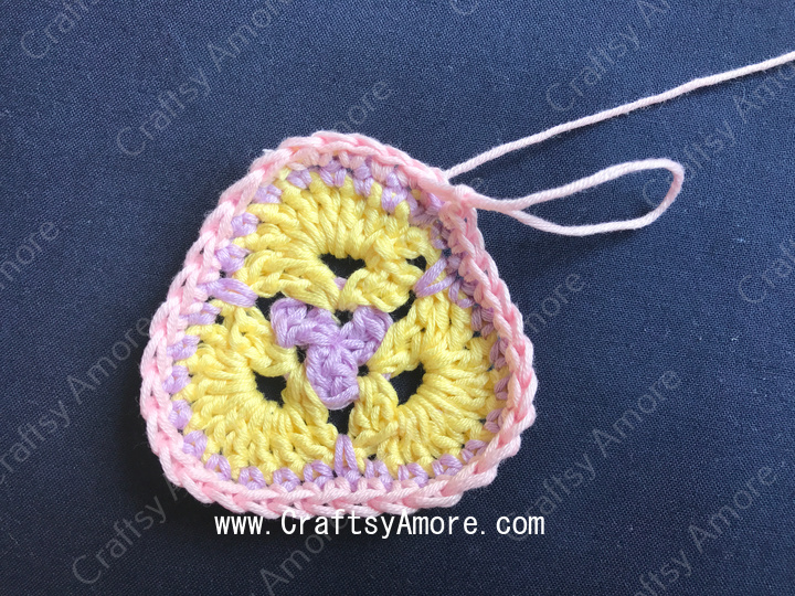 Crochet 3 Petal African Flower Triangle Free Pattern Tutorial